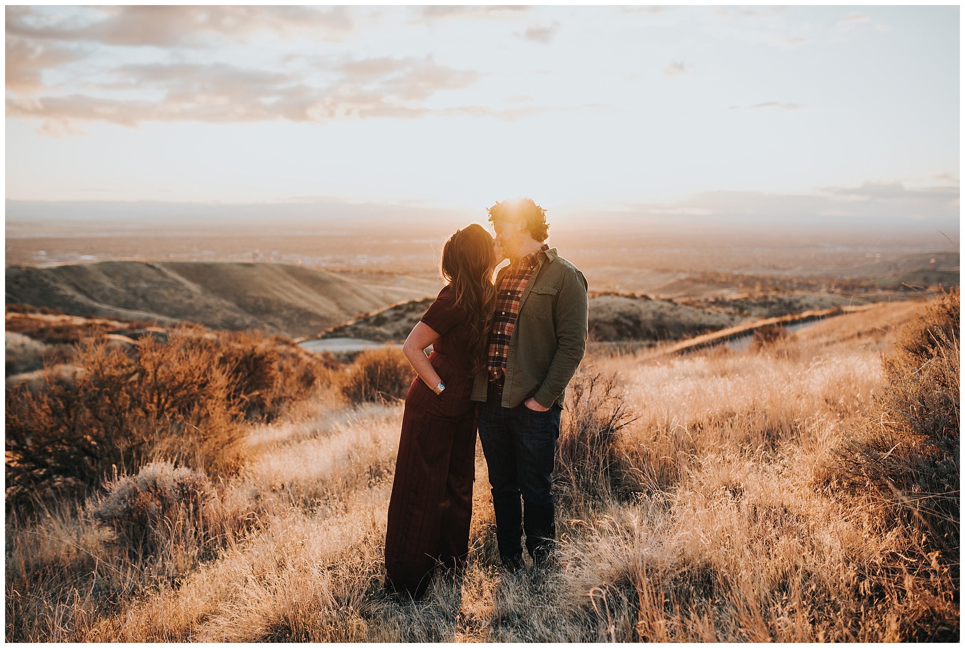 Boise Foothills Couples Photoshoot