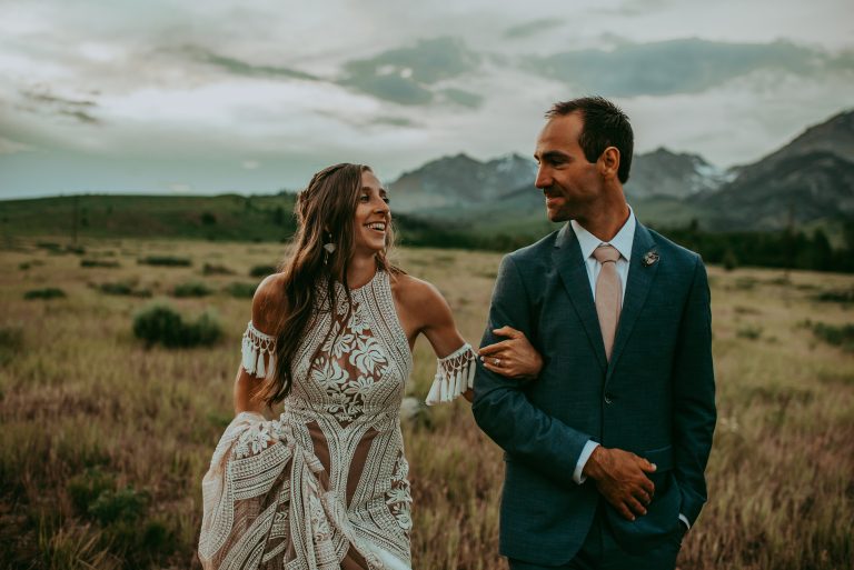 Kristin & Tom // Summer Boho Galena Lodge Wedding // Sun Valley Wedding Photographer