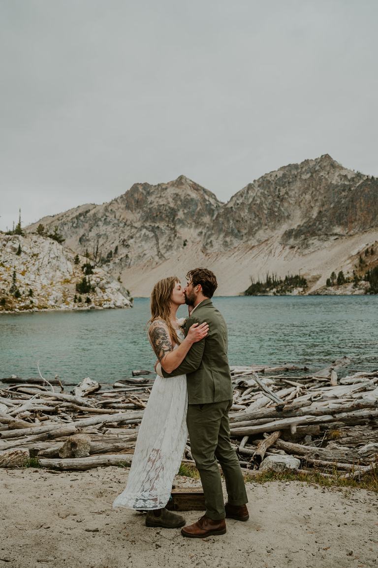 Hiking Elopement in the Sawtooths