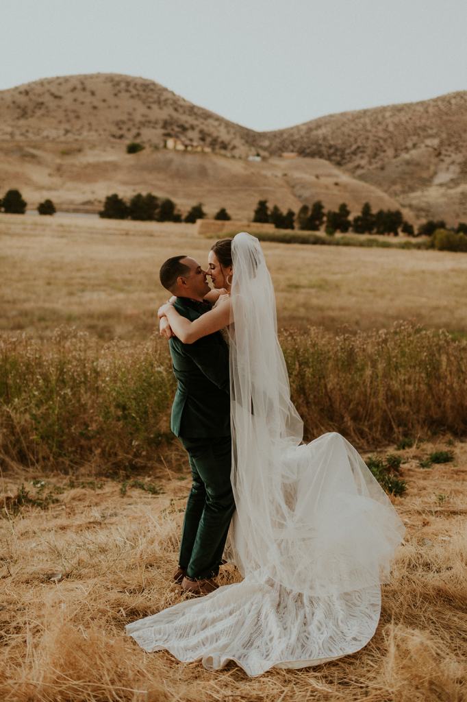 Stone Crossing Boise Wedding 