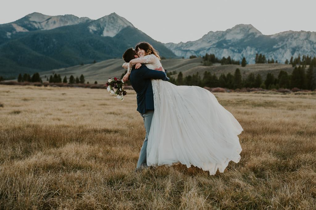 Redfish Lake Idaho Elopement