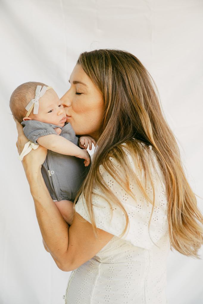 Boise Lifestyle Newborn Photographer