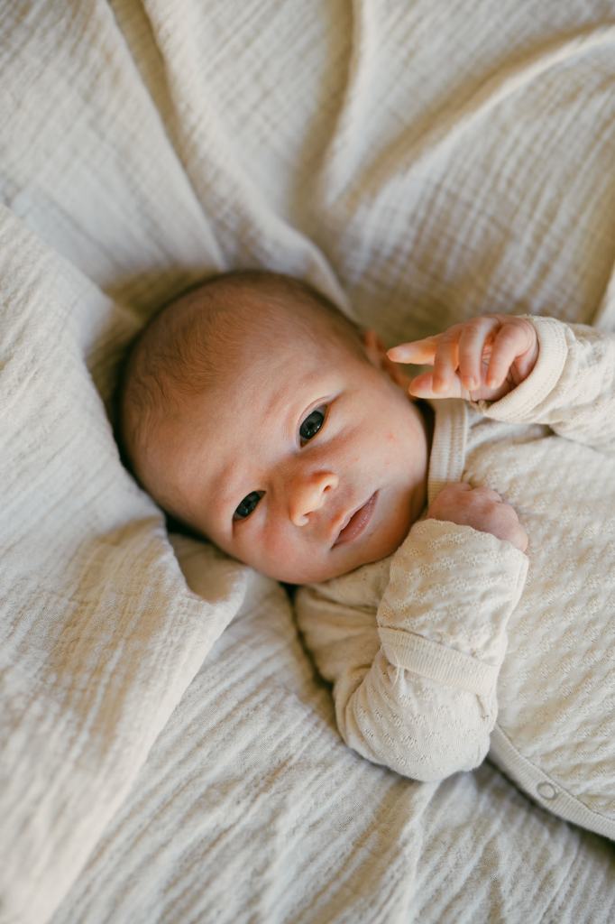 Boise Lifestyle Newborn Photographer