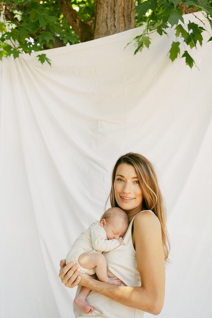 Boise Lifestyle Newborn Photographer