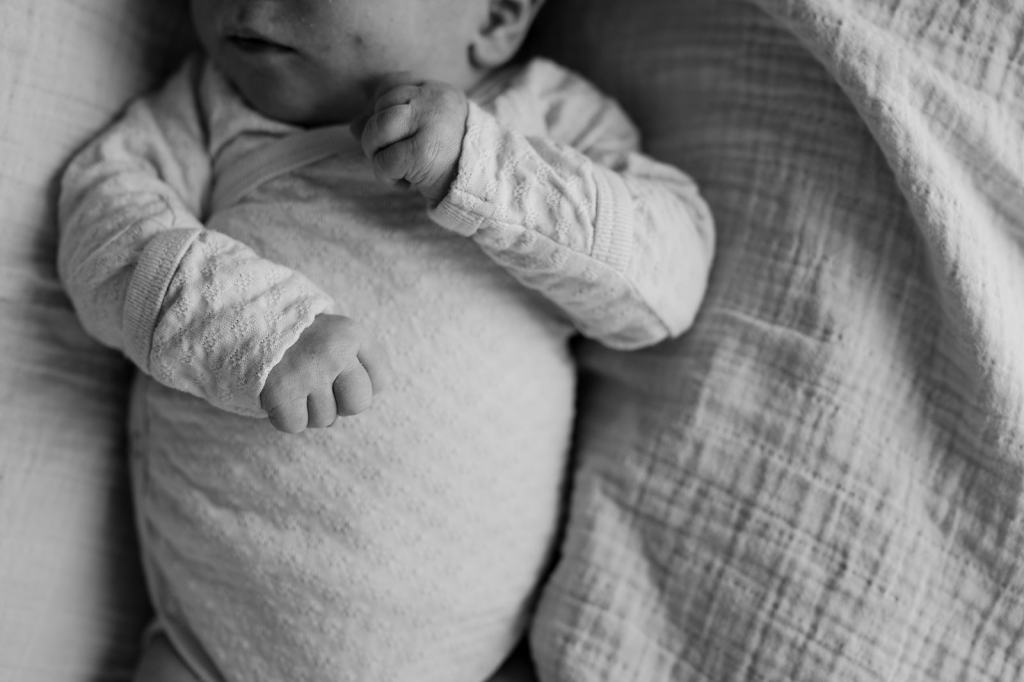 Boise Lifestyle Newborn Photographer