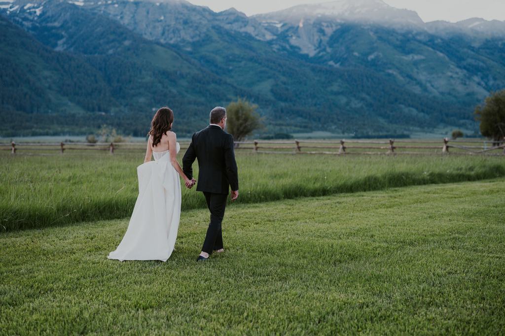Luxury Jackson Wyoming Wedding at Snake River Ranch