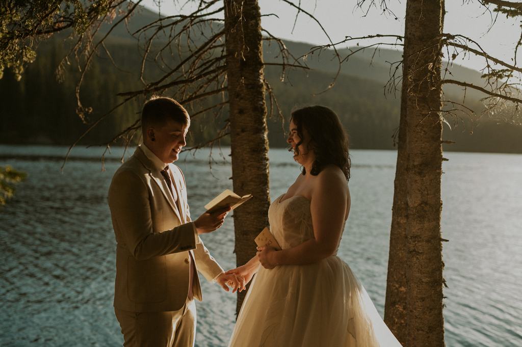 hyalite reservoir montana elopement