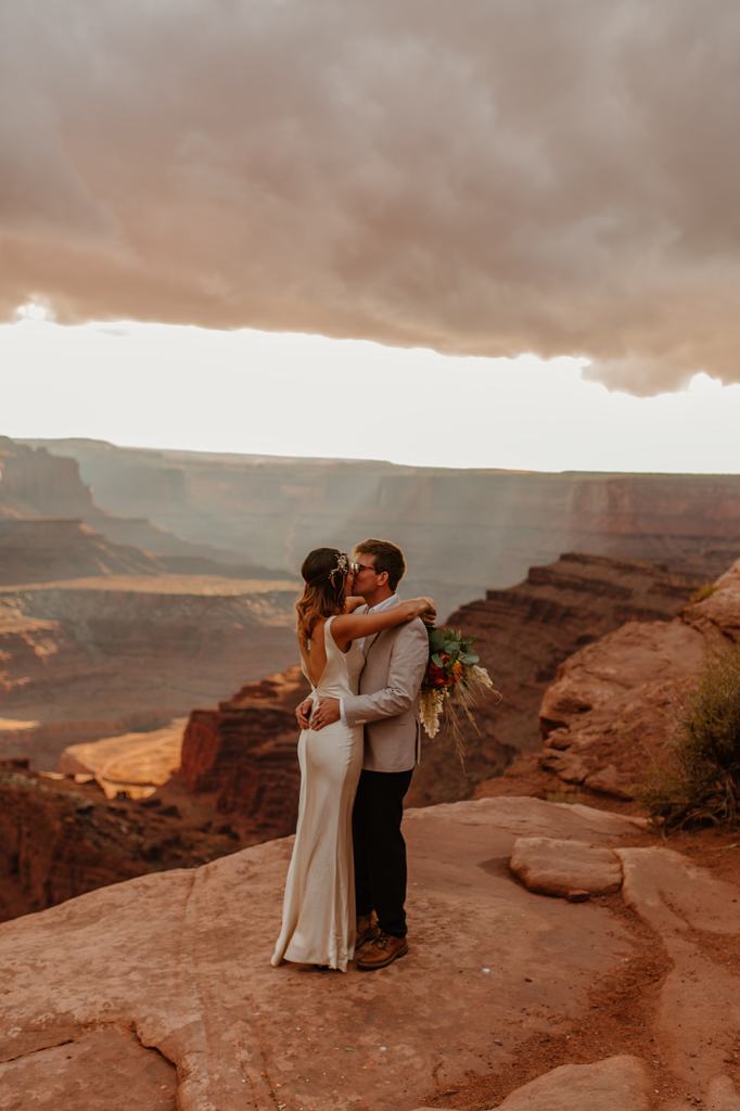 Dead Horse State Park Moab Utah Elopement