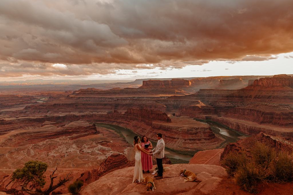Dead Horse State Park Moab Utah Elopement