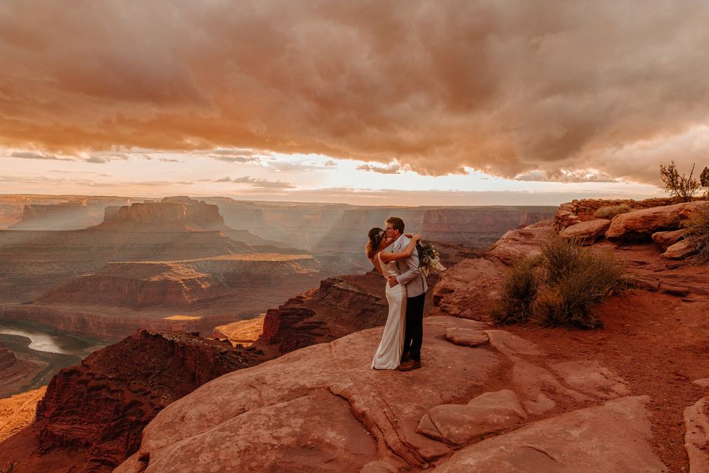 Dead Horse State Park Moab Utah Elopement