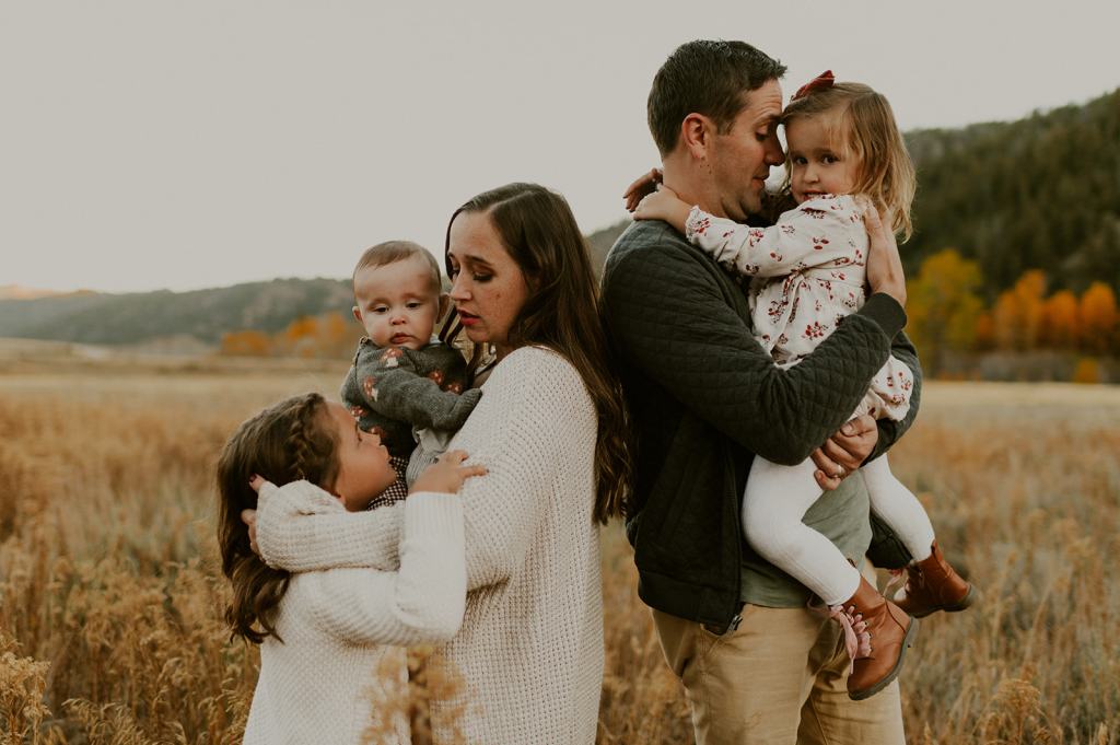 Fall Family Photos in the Mountans