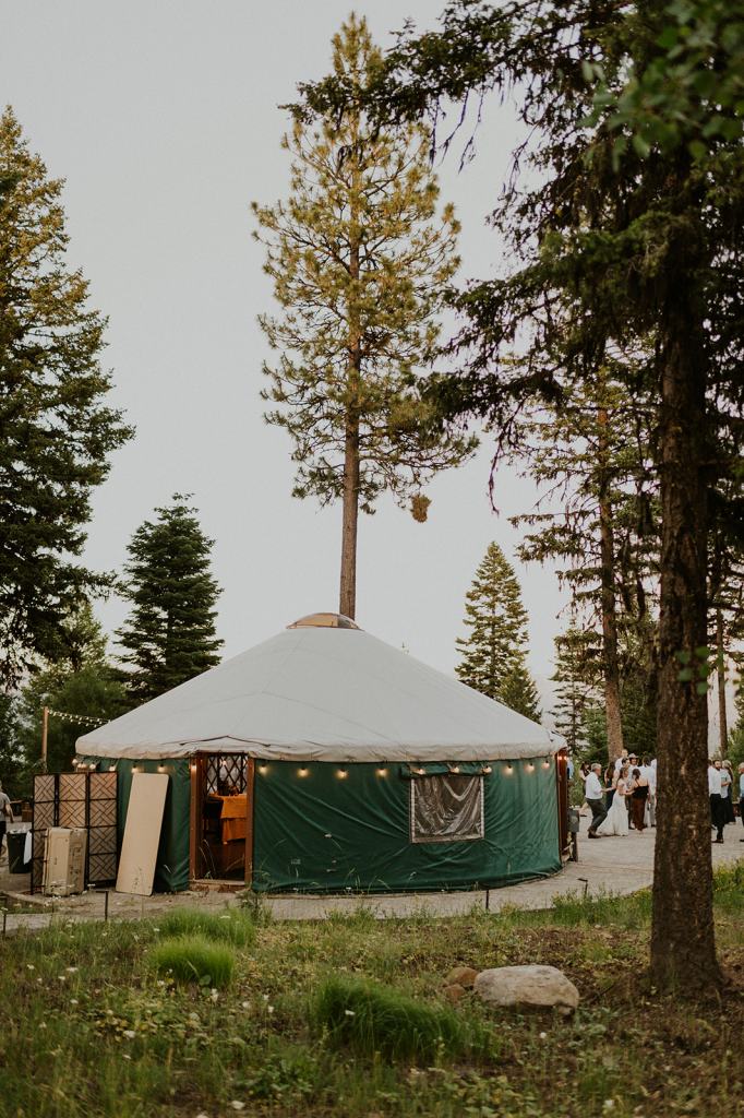 Whitetail Club McCall Wedding