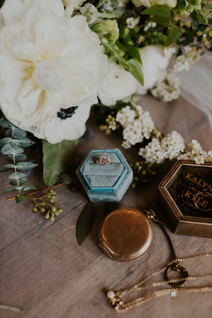 Still Water Hollow Wedding in Boise Idaho