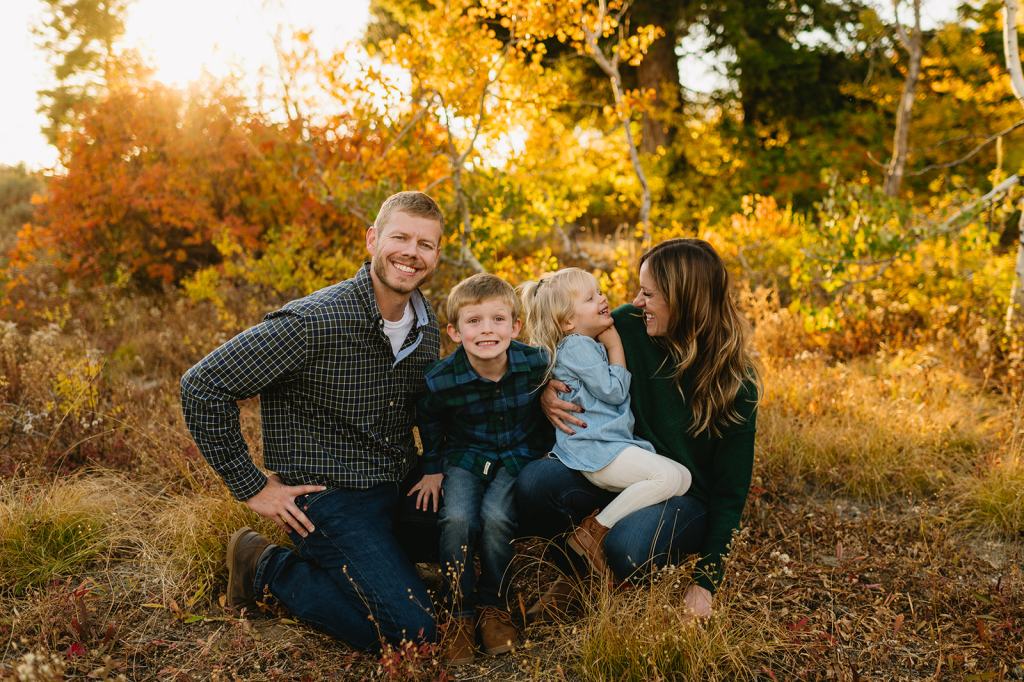 Bogus Basin Fall Family Photos in Boise Idaho