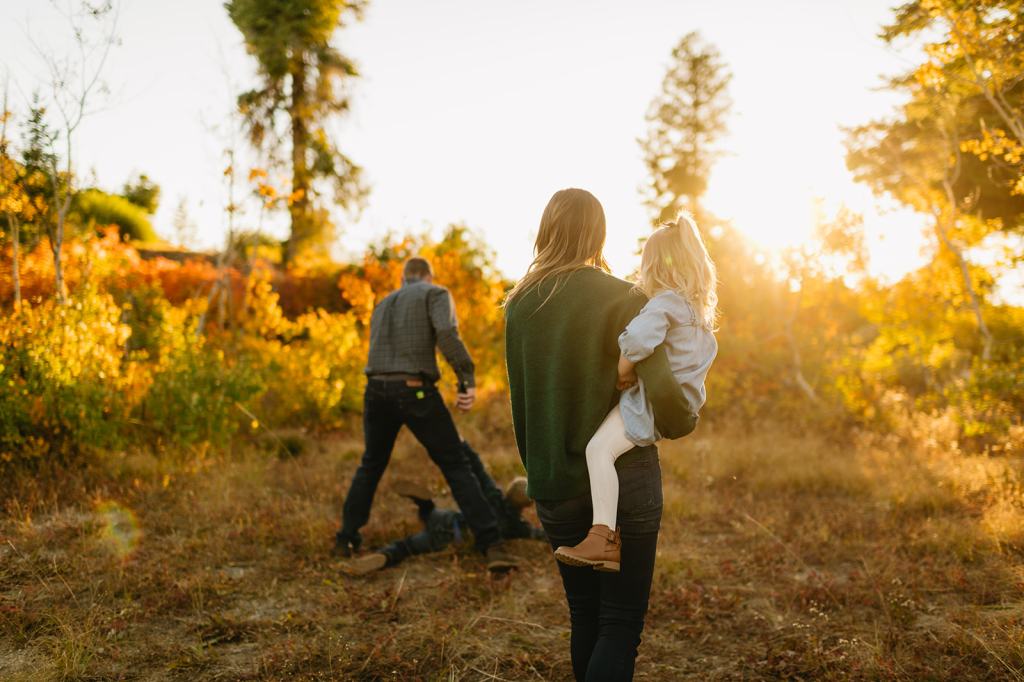 Bogus Basin Fall Family Photos in Boise Idaho