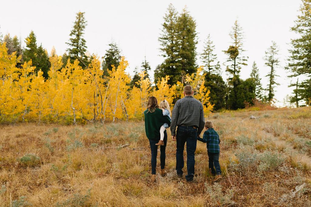 Fall Family Photos in the Rocky Mountains