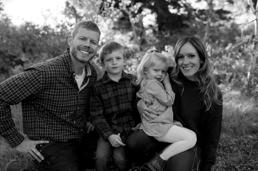 Bogus Basin Fall Family Photos in Boise Idaho