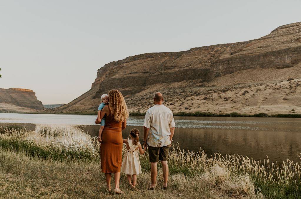 The Best Photo Locations for Family Photos in Boise Idaho