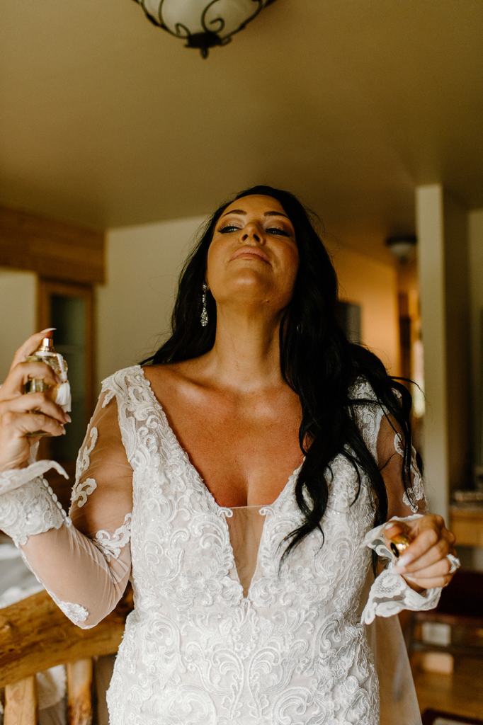 Bride Getting Ready Photos inside Cabin