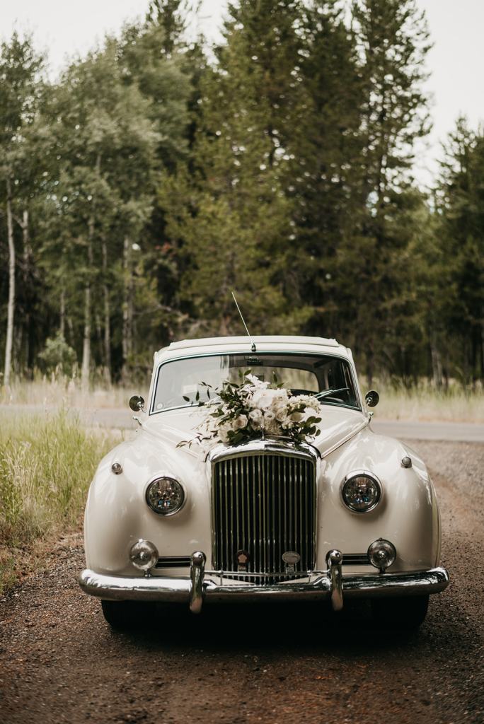 Old Town Car Vintage Wedding Decor
