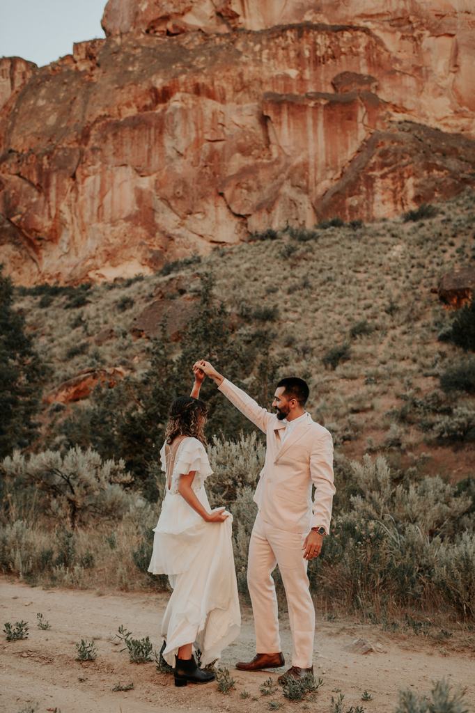 Adventure Elopement Photographer