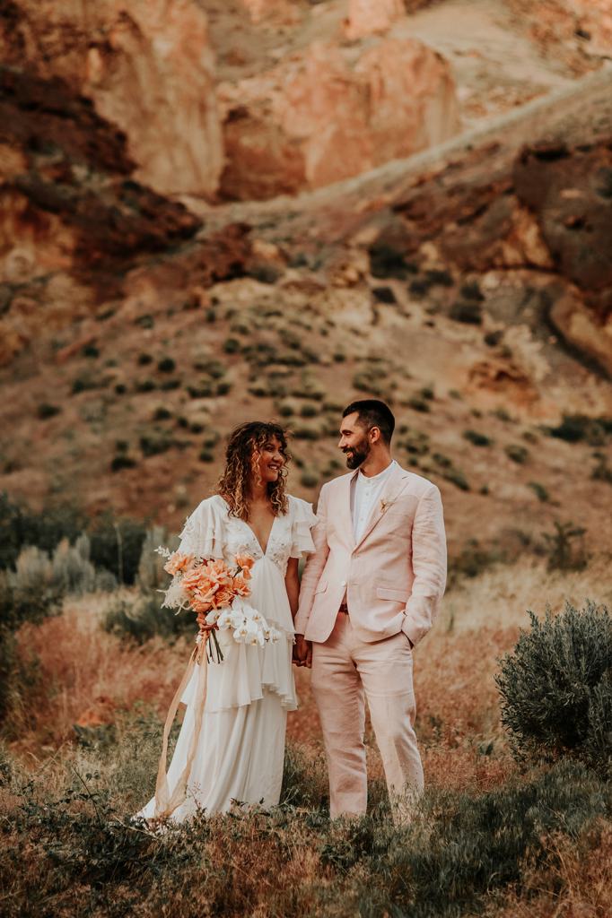 Leslie Gulch Eastern Oregon Elopement in the Owyhees