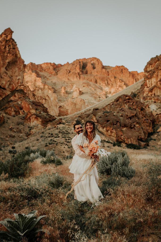 Leslie Gulch Eastern Oregon Elopement in the Owyhees