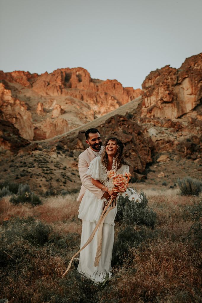 Leslie Gulch Eastern Oregon Elopement in the Owyhees