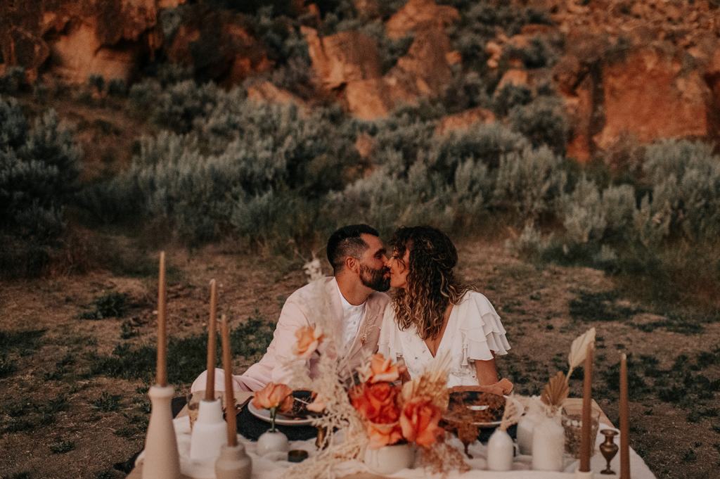 Leslie Gulch Eastern Oregon Elopement in the Owyhees