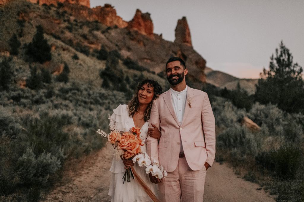 Leslie Gulch Eastern Oregon Elopement in the Owyhees