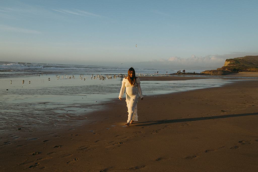 Big Sur Maternity Photoshoot on the Beach