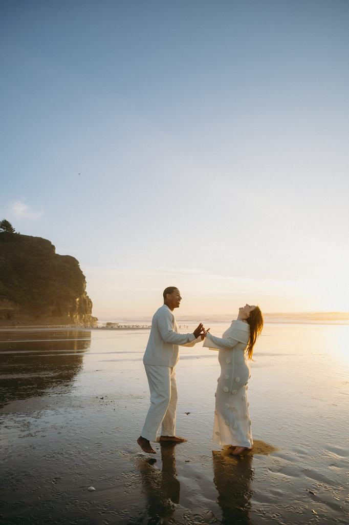 Big Sur Maternity Photoshoot on the Beach