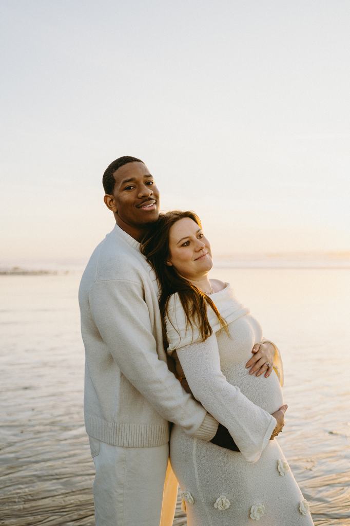 Big Sur Maternity Photoshoot on the Beach