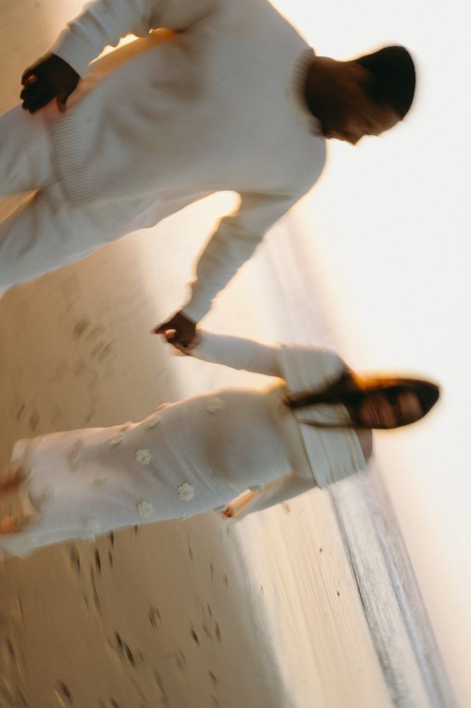 Big Sur Maternity Photoshoot on the Beach