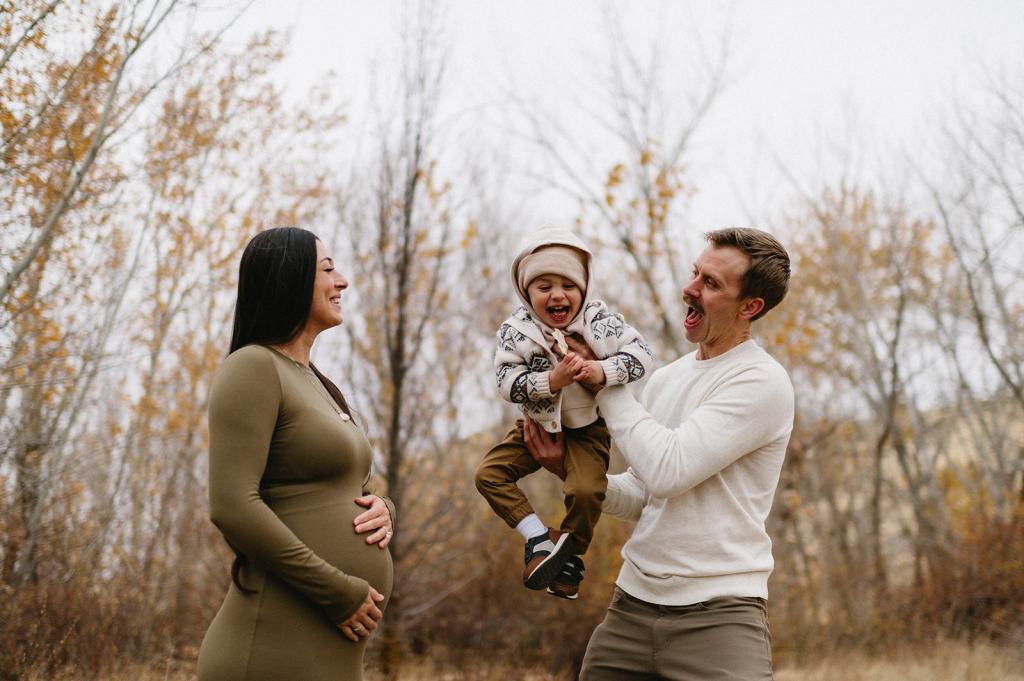 Boise Foothills Maternity Photoshoot