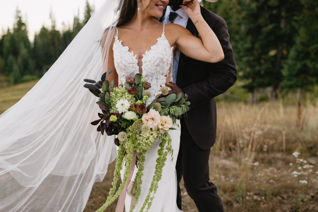 Mid Mountain Lodge Tamarack Resort Wedding