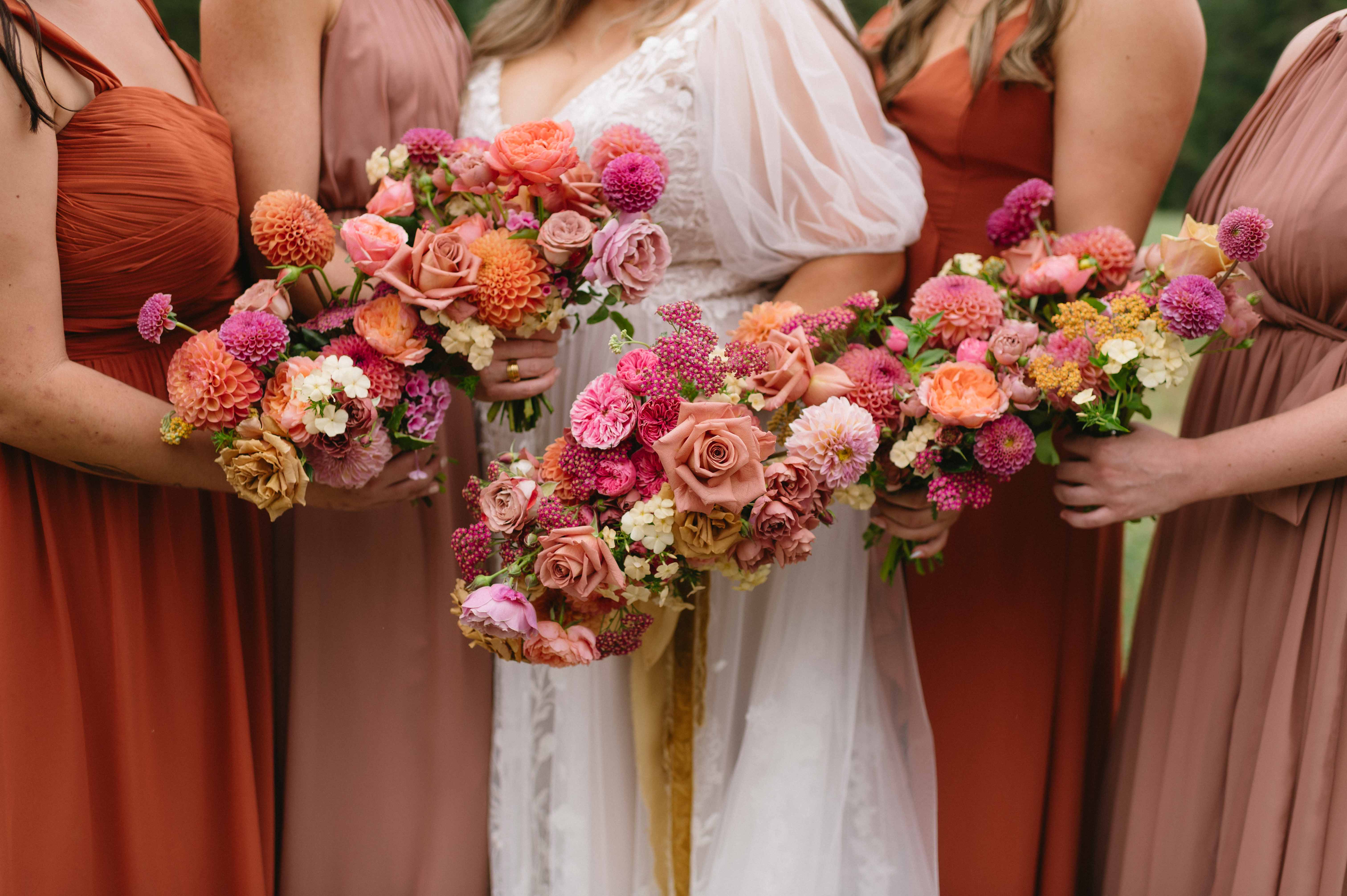 Hood River Oregon Wedding at the Tin Roof Barn